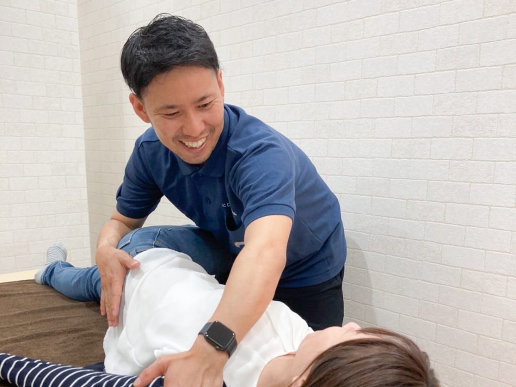 にじいろ鍼灸接骨院の整体施術